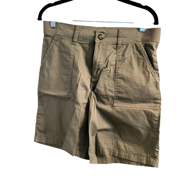 Lee Woman's Ultra Lux Comfort Flex To Go Utility Bermuda Shorts, Never Worn, 10M - Picture 7 of 8
